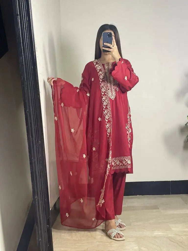 Elegant 3-piece stitched red cotton suit