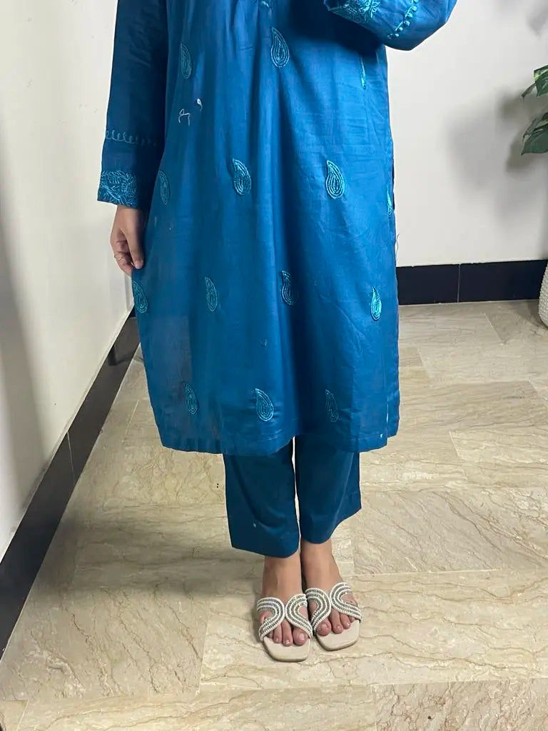 Elegant teal blue 3-piece stitched suit