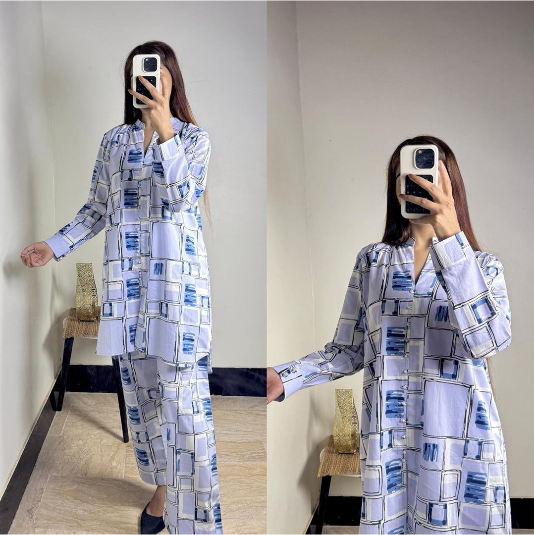 Blue Geometric Box Print Cords Set